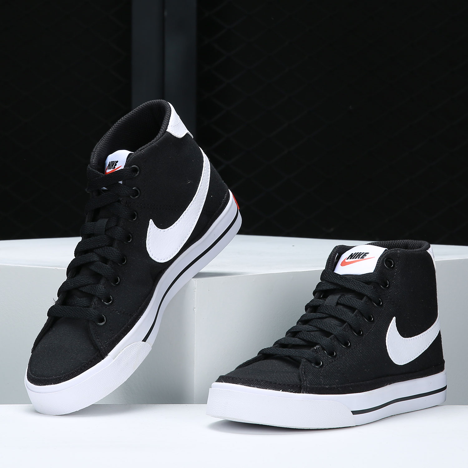 Vans Shoes Authentic - حذاء Nike Authentic COURT LEGACY CNVS